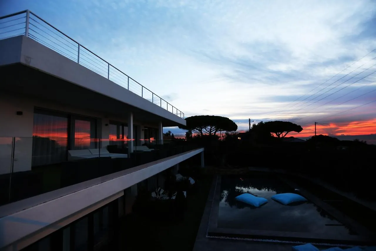 ***** Oda ve Kahvaltı Villa Miami Les Issambres Fransa