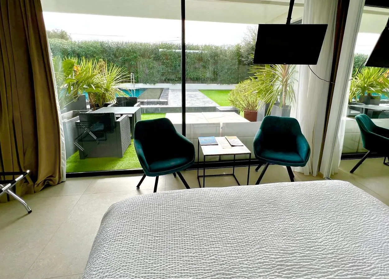 Villa Miami Les Issambres Oda ve Kahvaltı